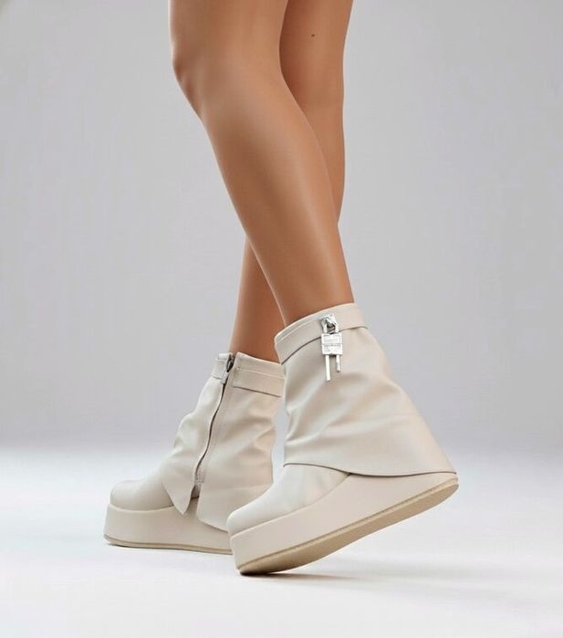 Боти на платформа - бежова кожа (36-40)