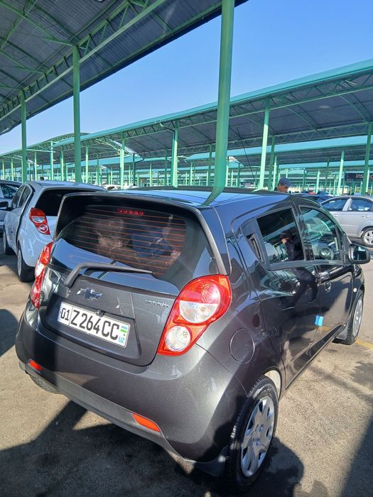 Продается автомобиль марки СПАРК