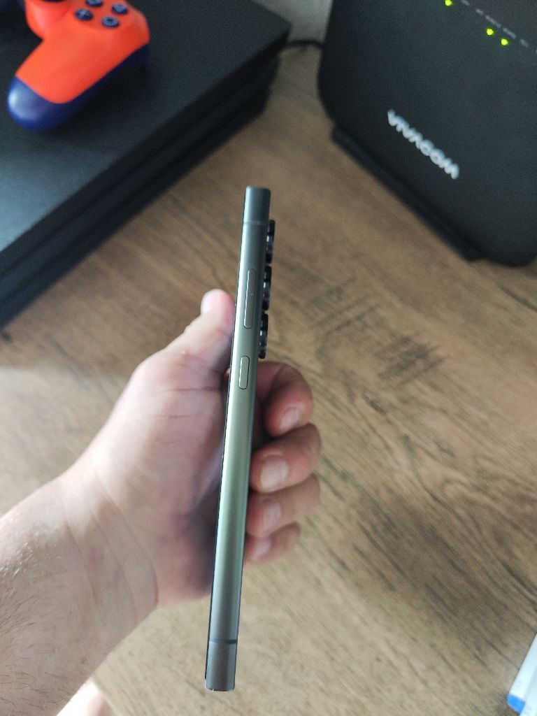 Samsung Galaxy s24 ultra 512 gb