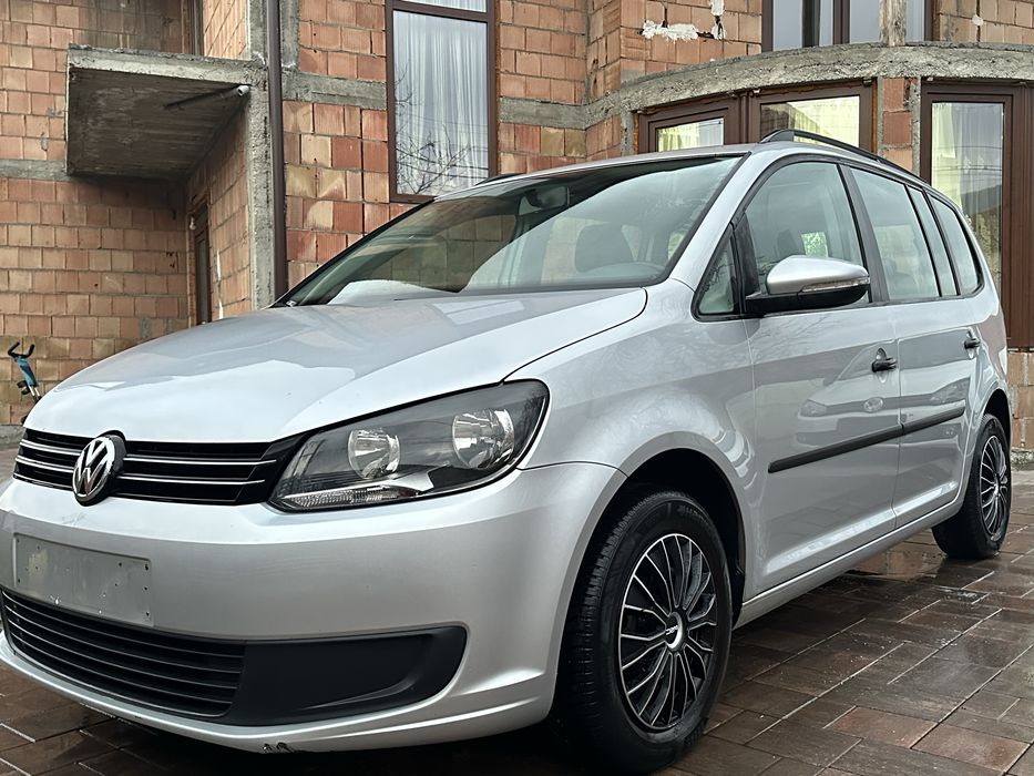 VW Touran 2011 1.6TDI / Rate doar cu buletinul / Avans Zero/ Garantie