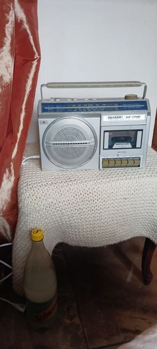 Vind radiocasetofon Sharp