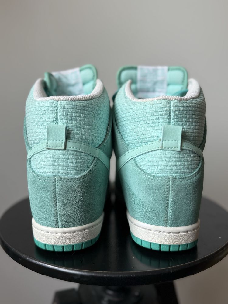 Nike Wmns Dunk Sky Hi Essential