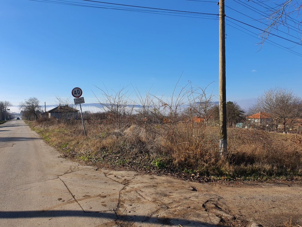 Продава се Парцел в с. Петров дол, Област Варна - 1330 кв.м за 12 €/кв.м - Снимка #1