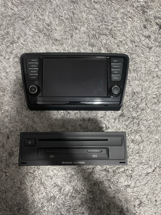 Navigatie Originala Skoda Octavia 3