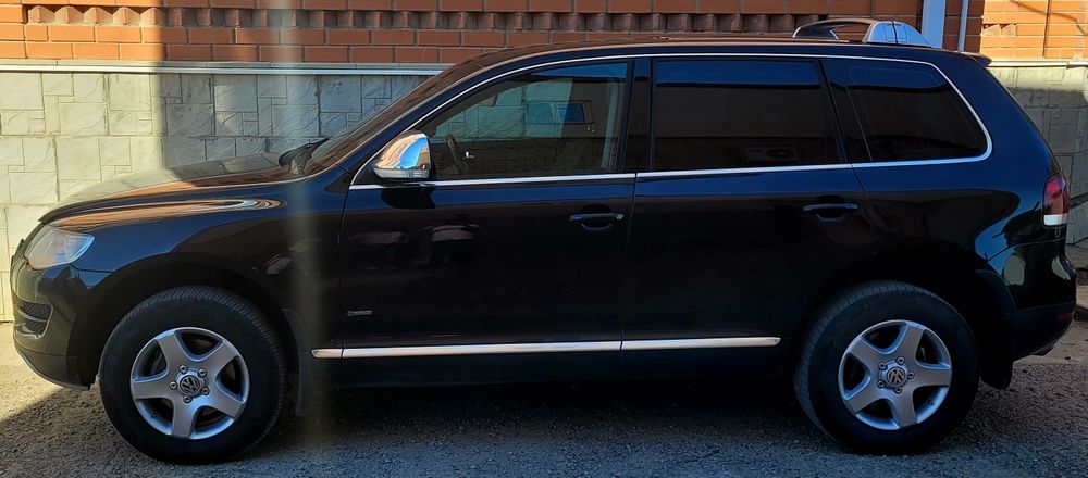 Продам Volkswagen Touareg