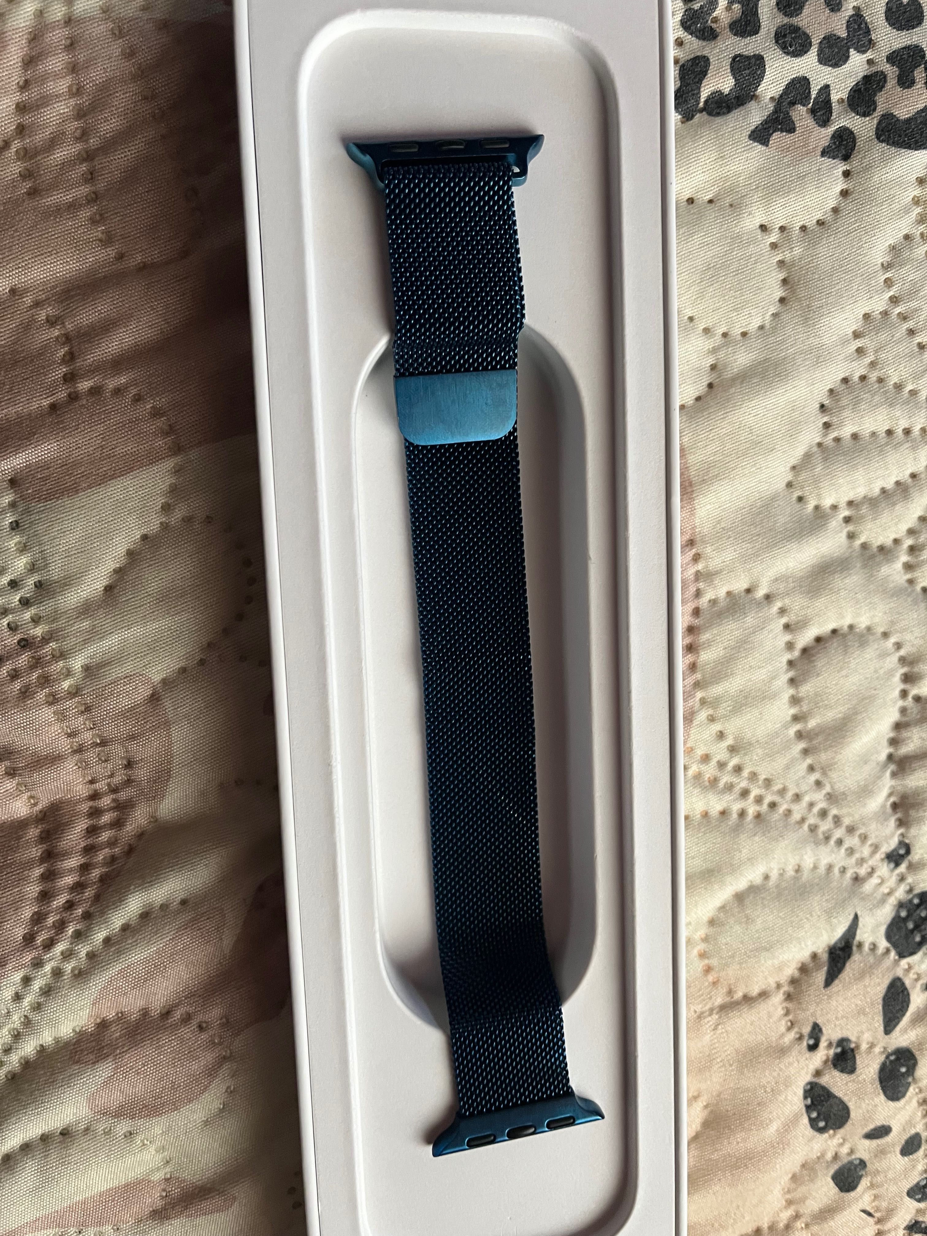 Apple Wacht Series 6 40mm Blue Alu Deep Navy Sp Band GPS