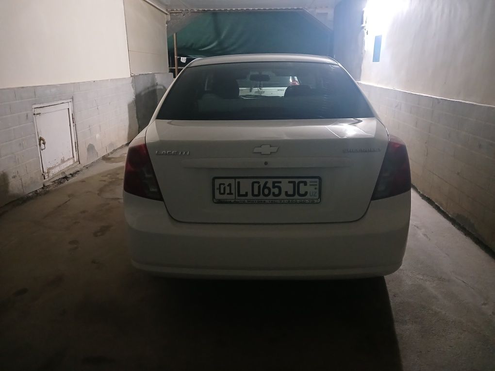 Chevrolet Lasetti 1.8 Avtomat