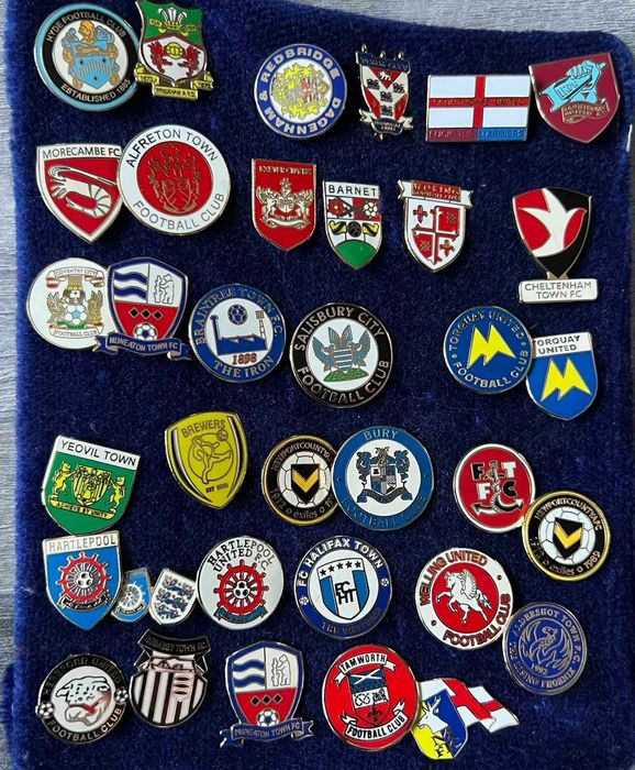 Нови Английски Значки На Английски И Европейски Футболни Отбори