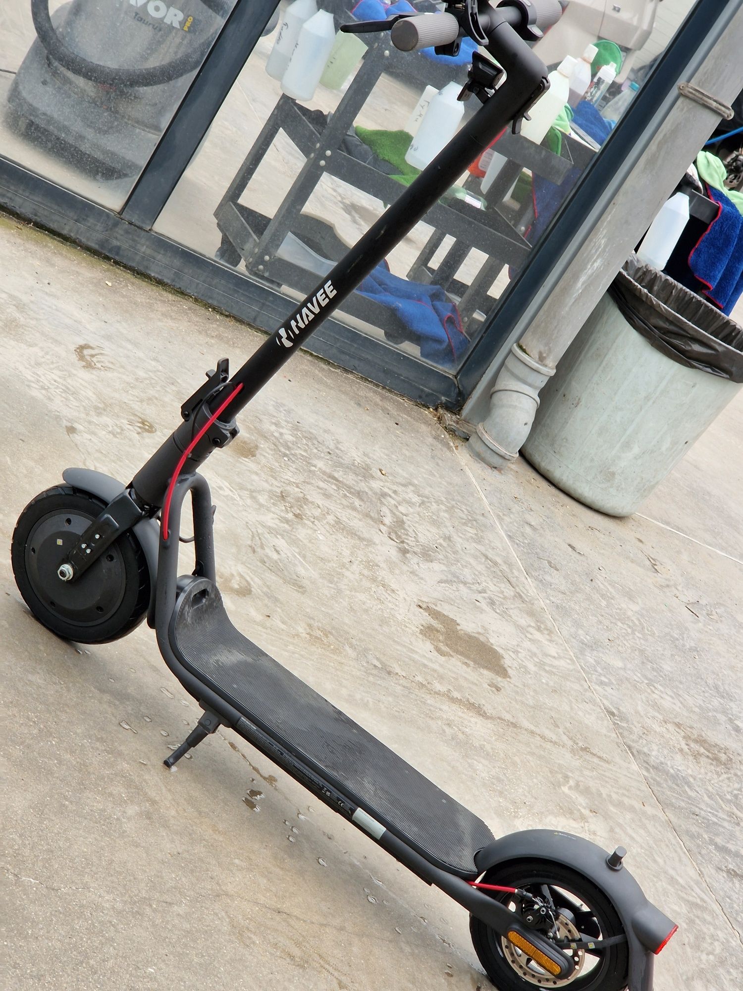 Navee kick scooter v50