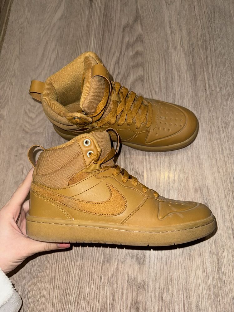 Обувки Nike