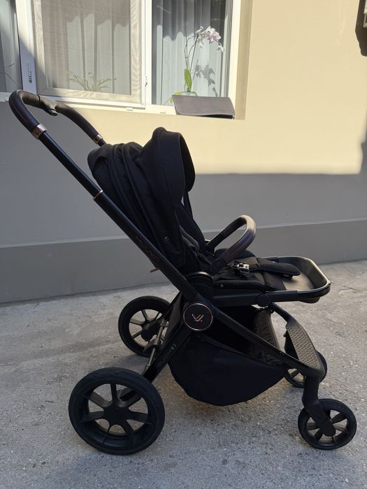 Carucior 3 in 1 Muuvo