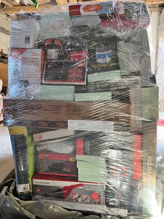 Палет с непотърсени пратки