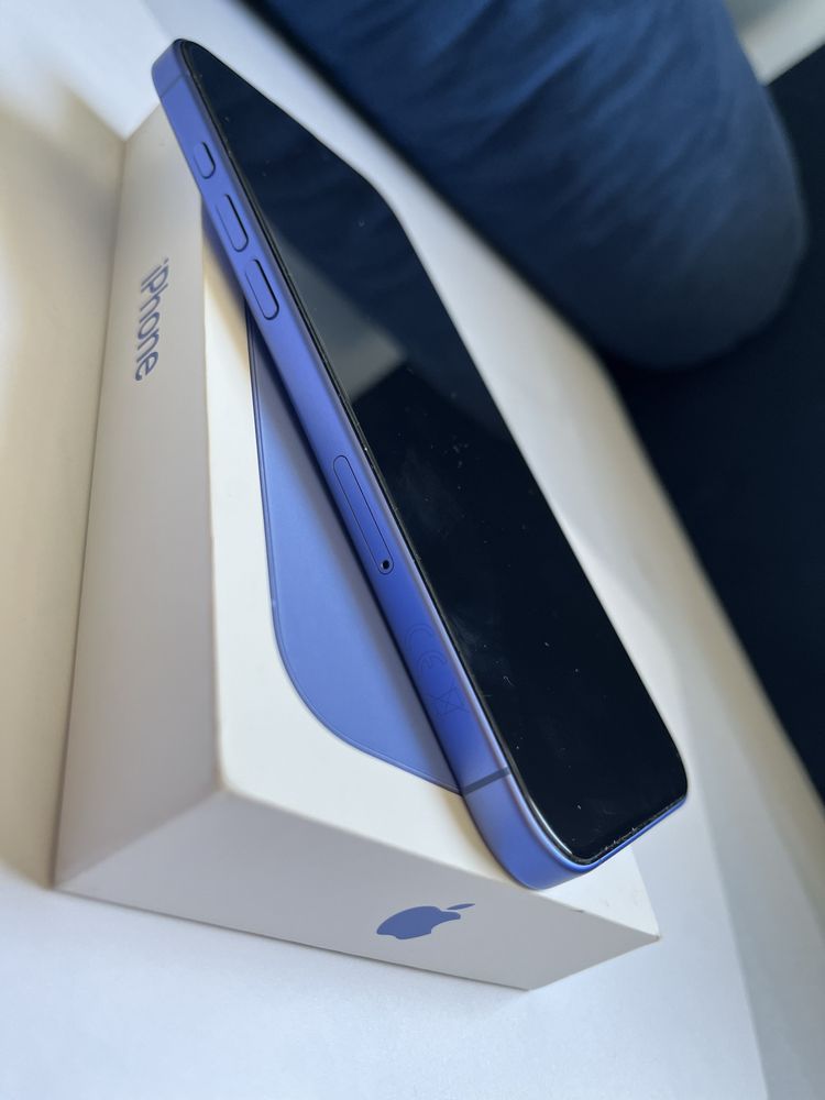 Iphone 16Plus 256gb с гаранция
