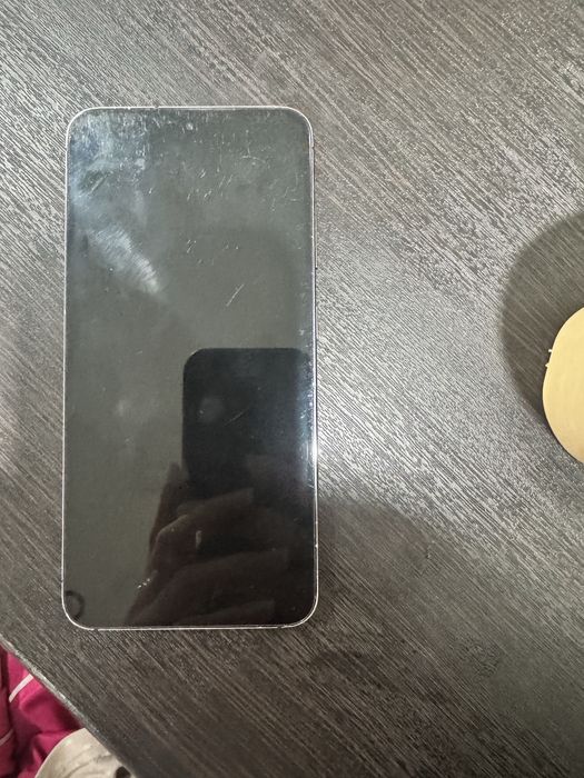 Продам Samsung S23 . 128ГБ