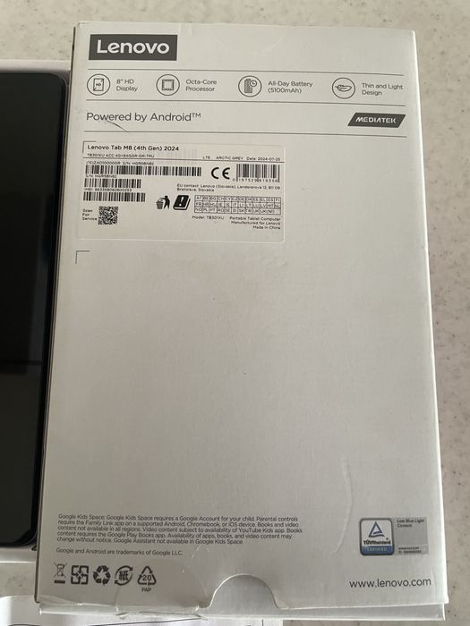 Таблет Lenovo M8