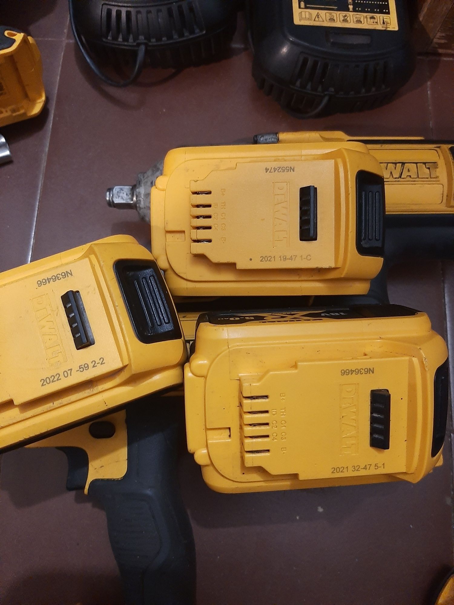 Акумулаторни машини DEWALT 18v