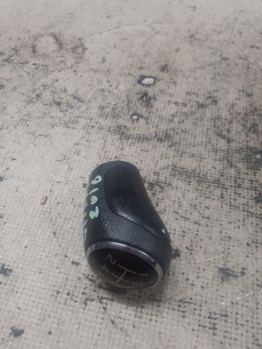 nuca schimbator 5+1 trepte  suzuki vitara 2016