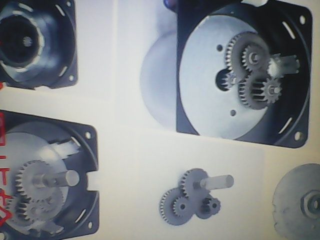 Мотор за инкубатор.  Система за превъртане на яйцата в инкубатора.