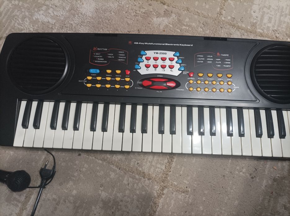 Голям детски синтезатор