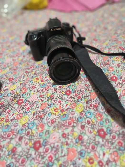 Фотоаппарат conon EOS 60 D