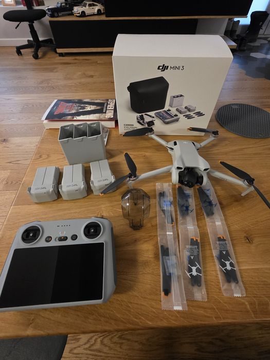 DJI Mini 3 Fly More Combo DJI RC