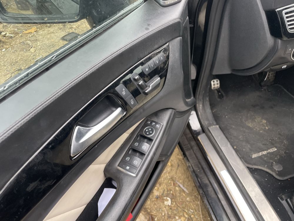 Mercedes cls 500 на части