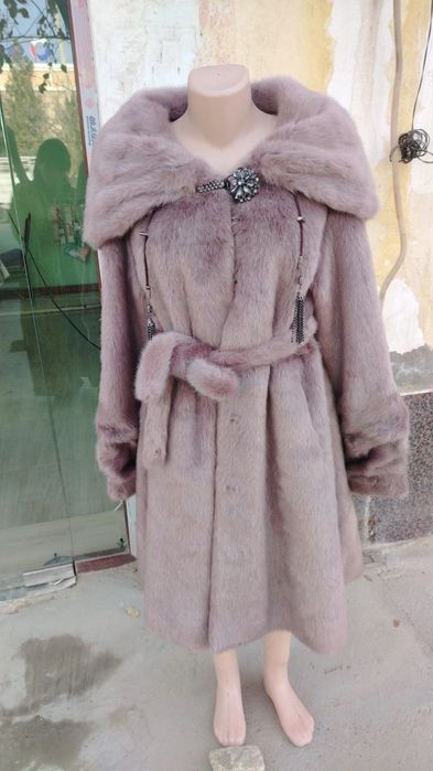 Shuba sotiladi narhi kelishiladi yangi kiyilmagan sifati zo'r