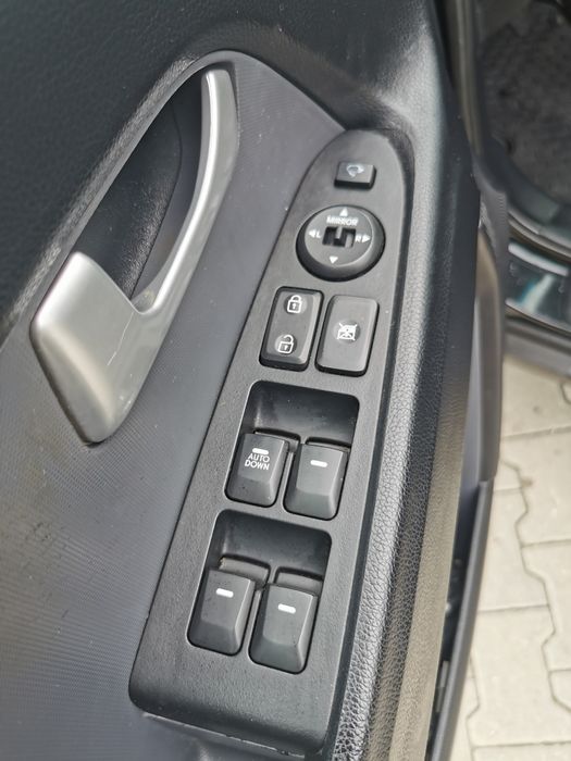 Vand Kia Sportage 4×4 2.0crdi 136 cp 2010 Euro 5