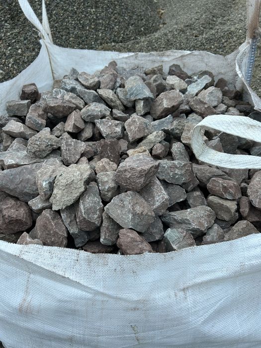 Piatra ornamentala la sac