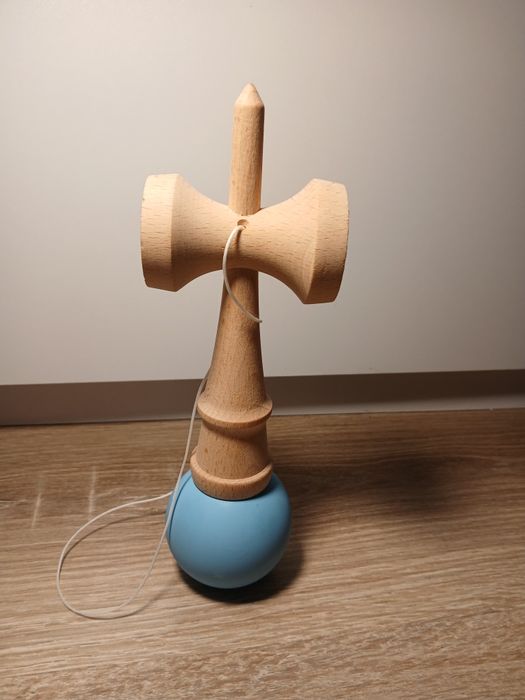 Kendama perfecta pentru incepatori
