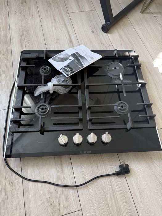 Газ плита    В отличном состоянии.  Продаю в связи с переездом