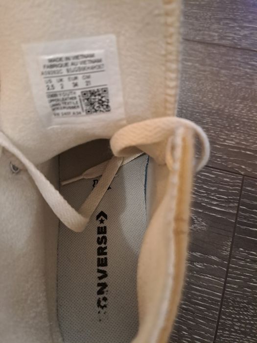 Adidași Converse