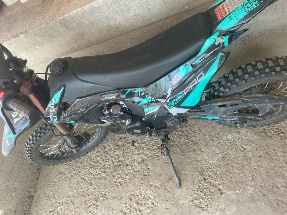 Cross 125 cc  kxd