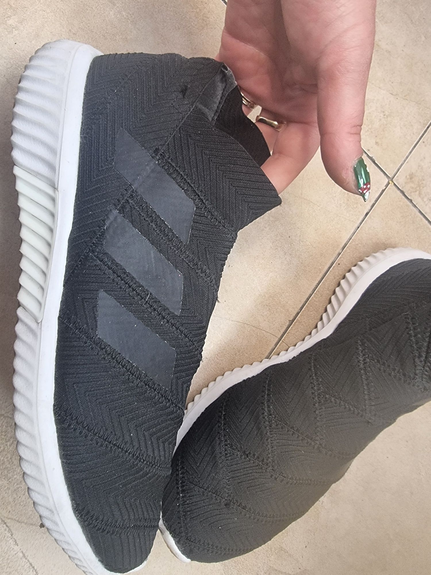 Adidas Nemeziz мъжки  маратонки 39номер
