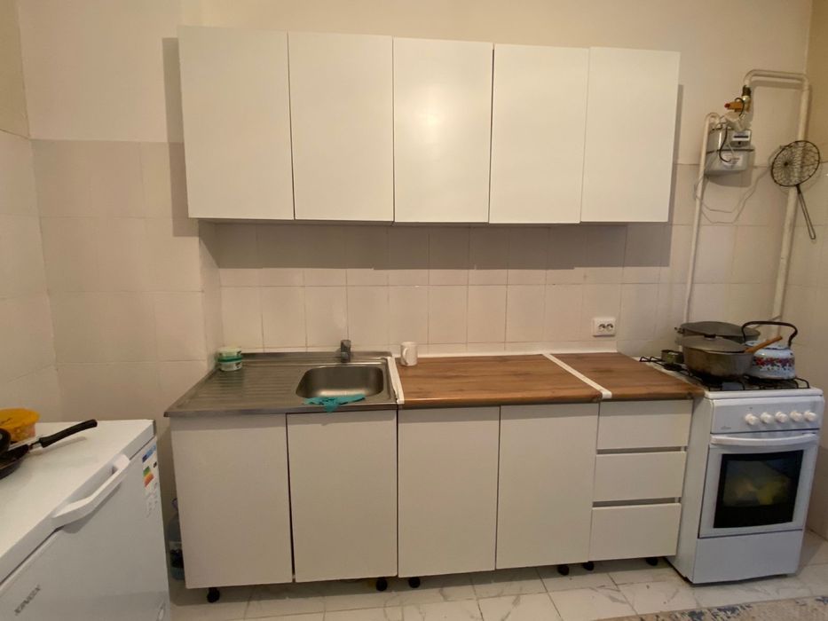 Кухонный шкаф б/у 50 мың тг