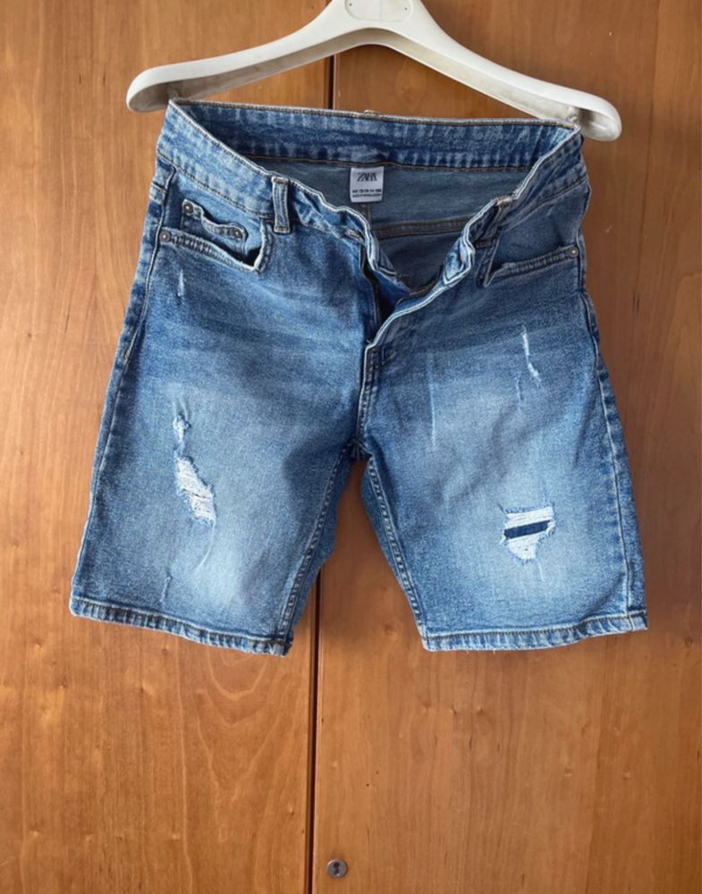 Blugi scurti vara Zara 164 cm.