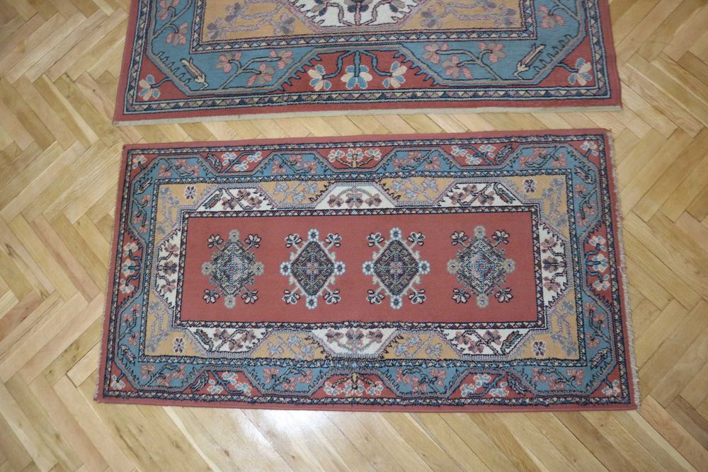 Set covor persan 230 x 160 cm + doua covoare 80 x 150 cm