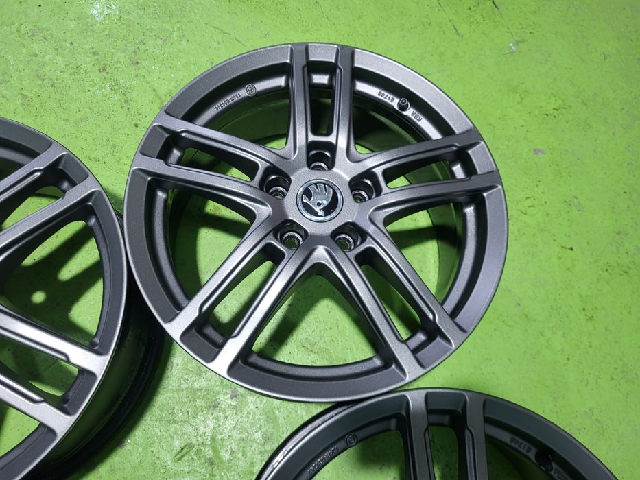 17 5x112 Skoda лети джанти 5х112 шкода