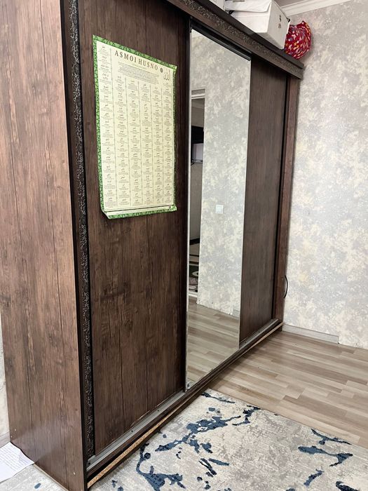 Mebel sotiladi srochno