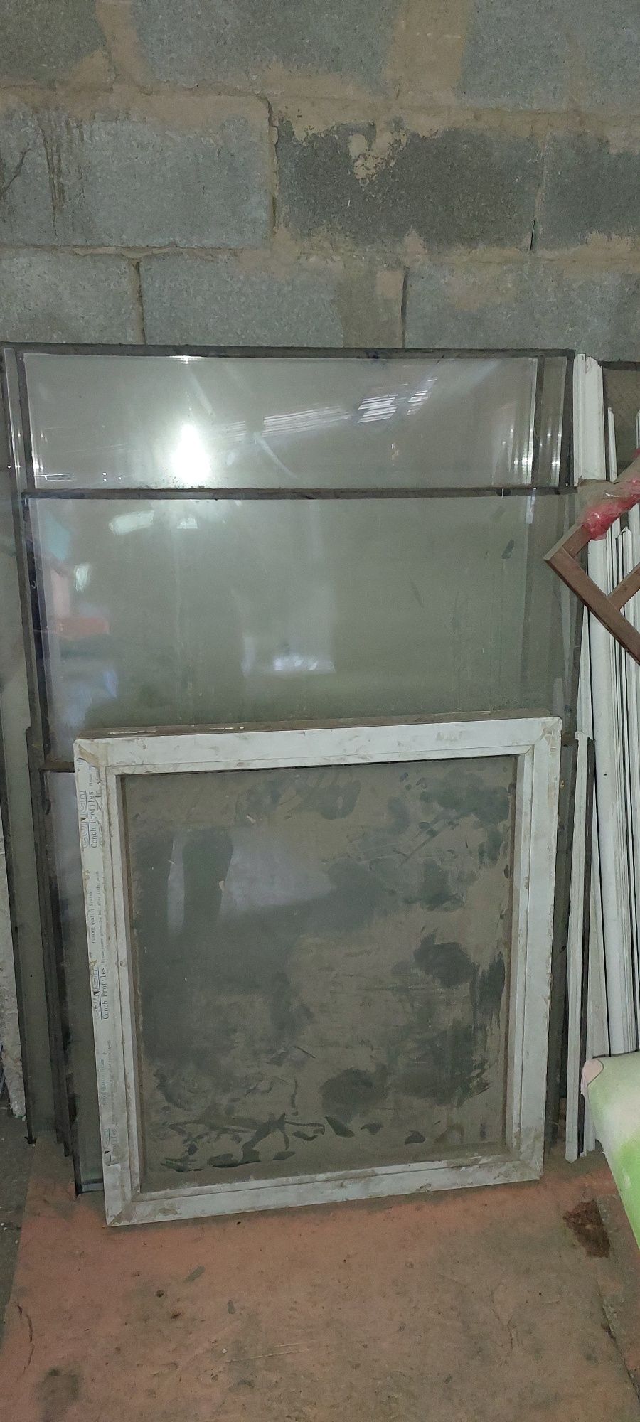 Продам окны бу можно исползват как витраж