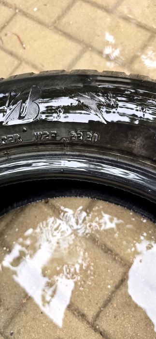 Cauciuc iarna 215/60/17 bridgestone