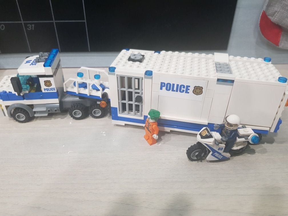 Long Police truck lego