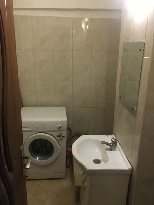 Garsoniera de inchiriat