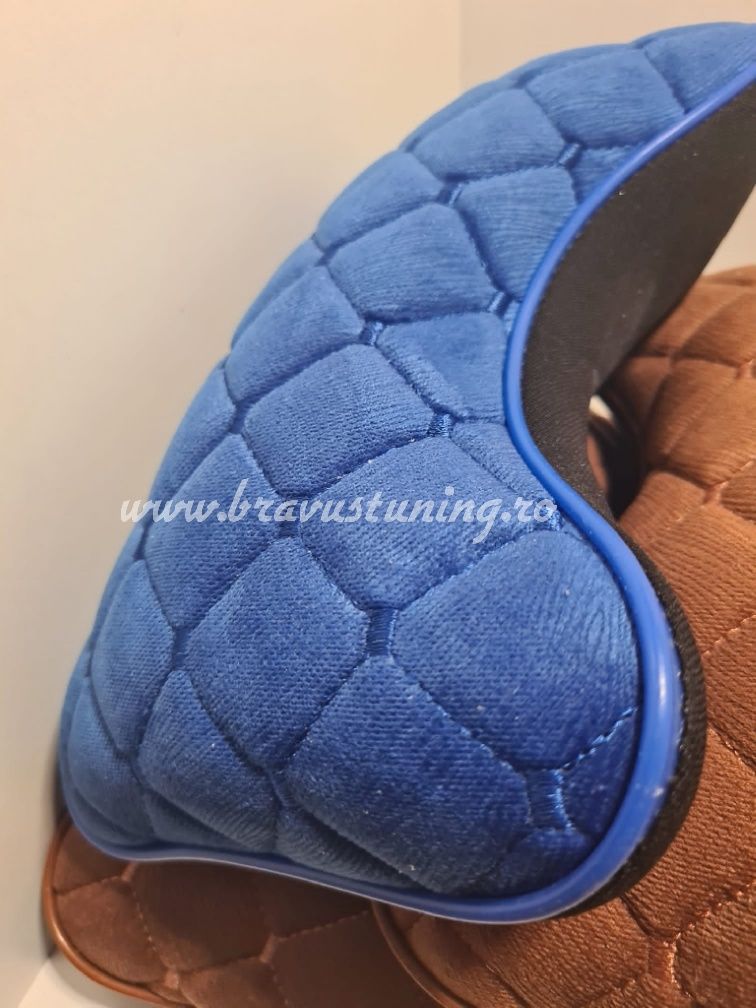 Perne tetiera auto ALCANTARA 2 buc/set CONFORT