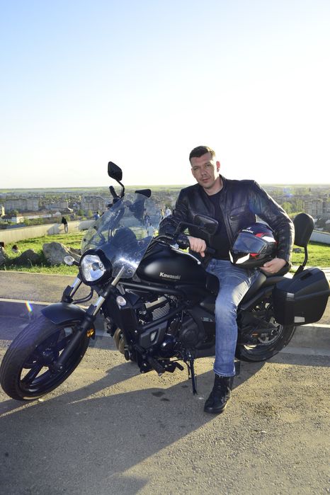 Kawasaki Vulcan S - 9800km