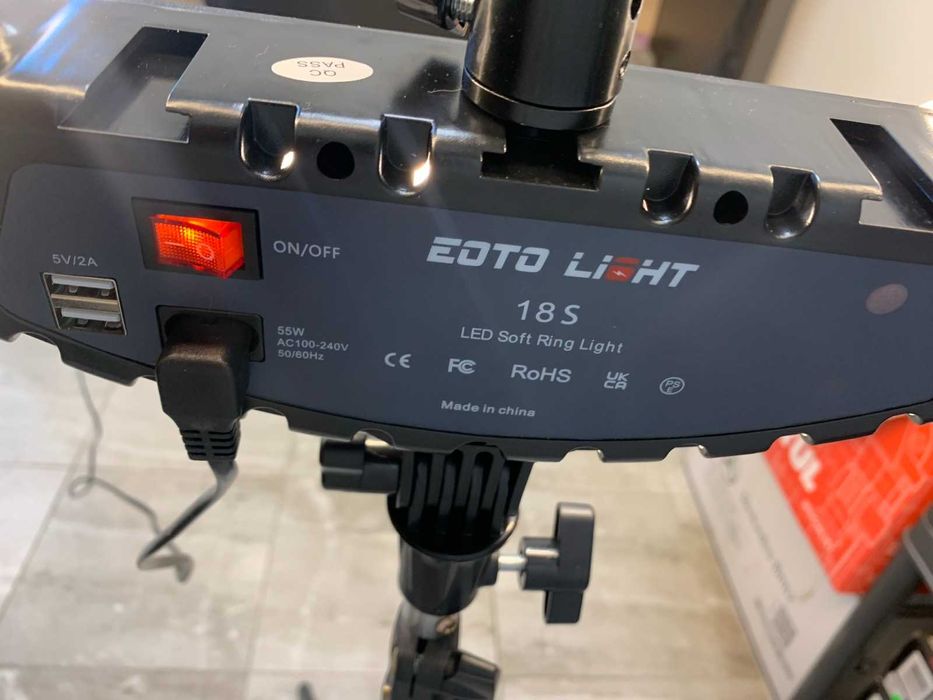 Надградена 18-инчова LED пръстеновидна светлина EOTO Light