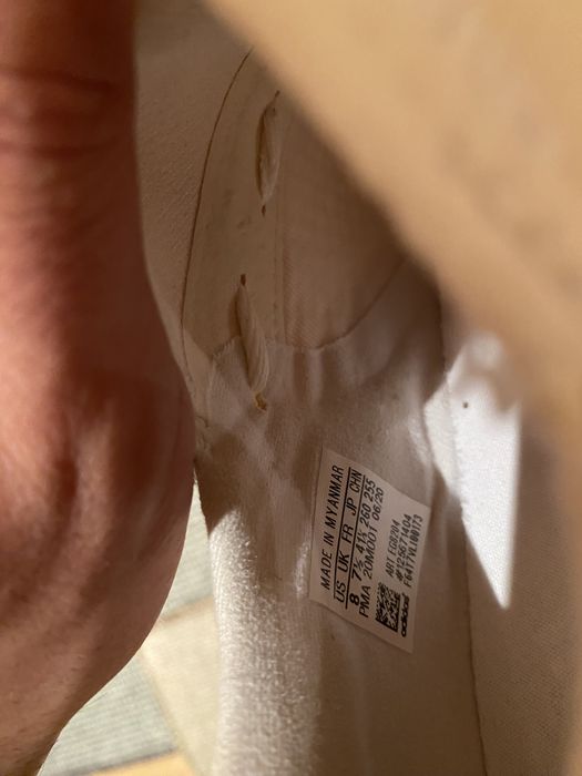 Спортни обувки адидас / adidas sport shoes