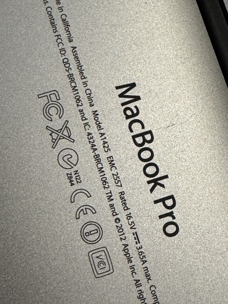 Macbook pro A1425 defect