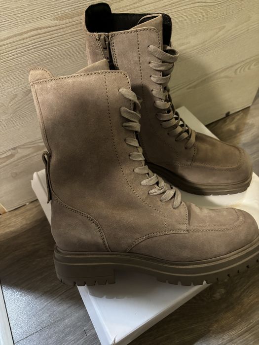 Дамски боти -Велур!