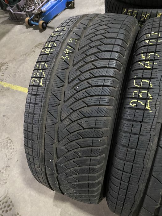 Anvelope iarna 235/45/19 Michelin Pilot Alpin 4 235 45 19 R19